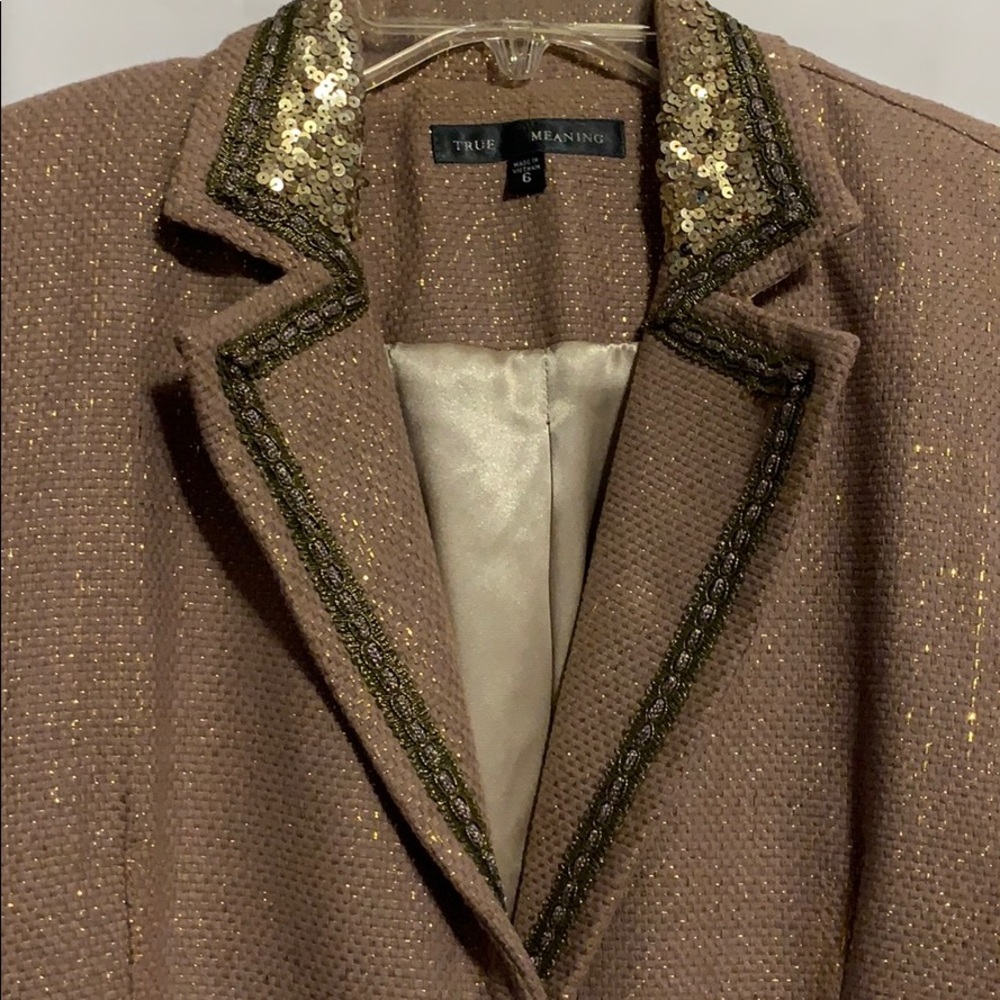 Jacket - Picture 2 of 5